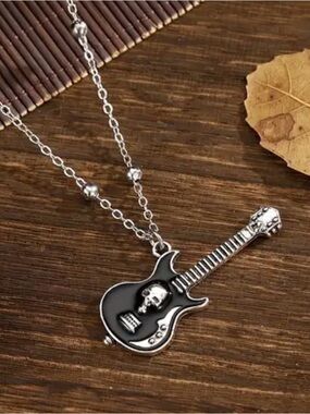 {NEW} Punk Rock Guitar Skull Pendant Necklace - Black & Silver